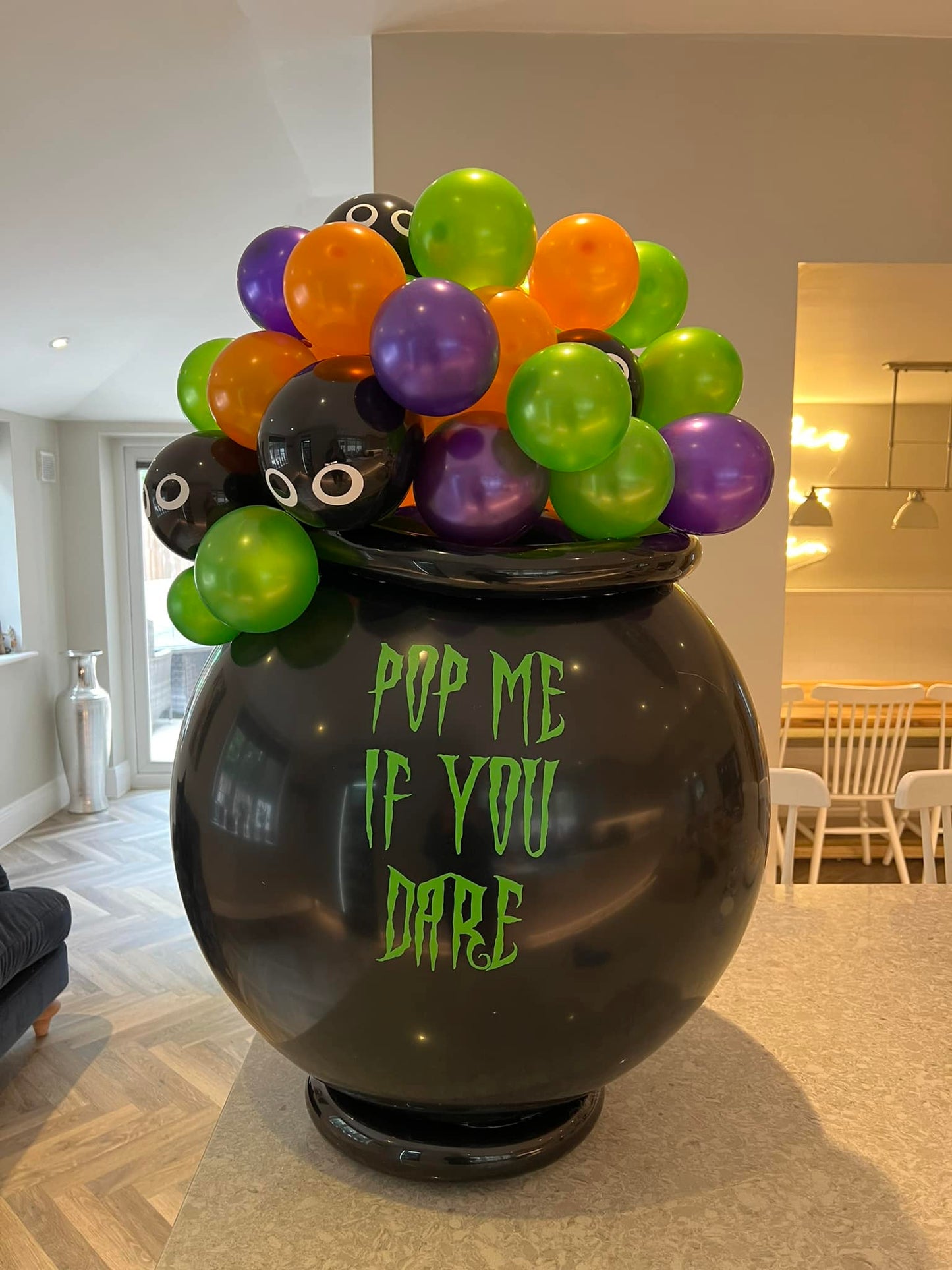 Custom Pop Balloon